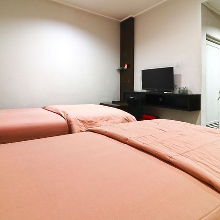 Bendungan Hilir Residence Jakarta Luaran gambar